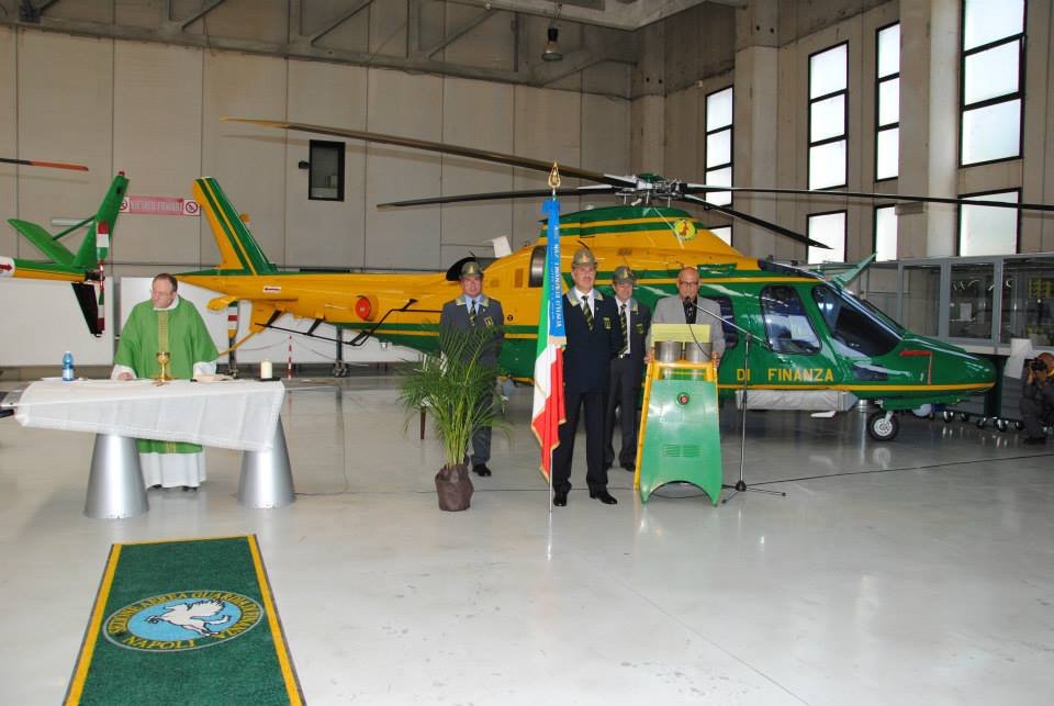 binhangar5.jpg