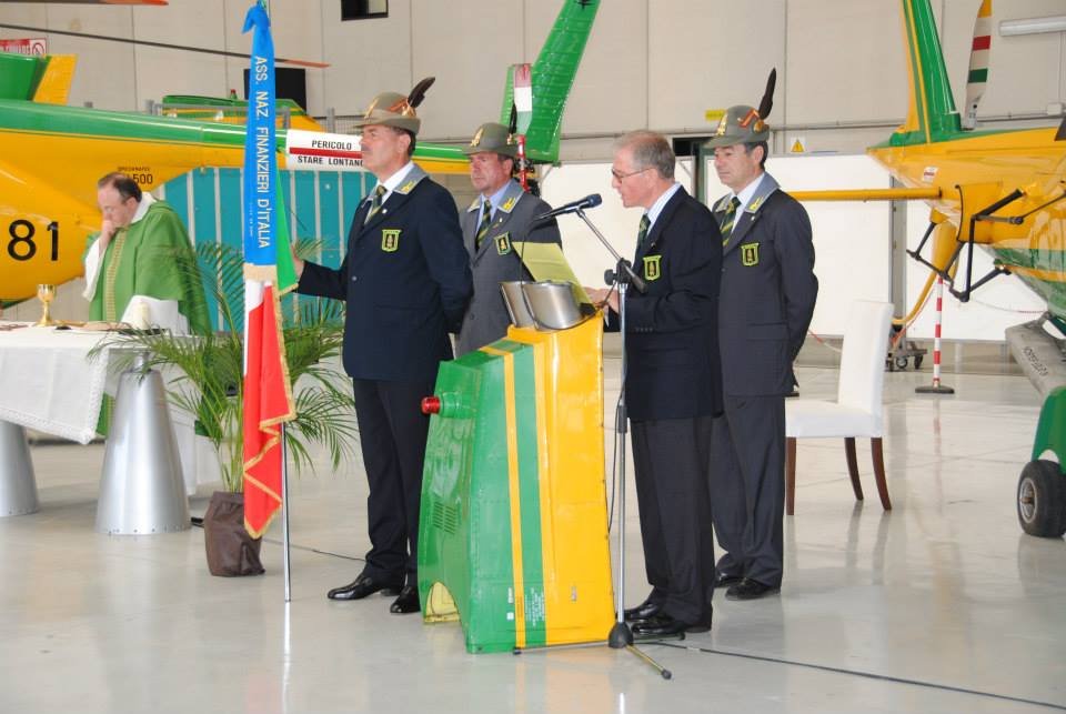 binhangar6.jpg